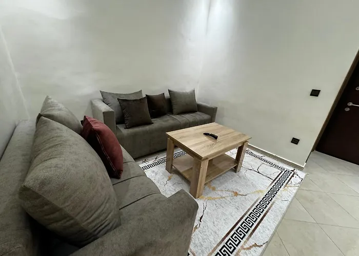 Appartement Spacieux Et Calme A Proximite De La Mer Et La Gare Agdal